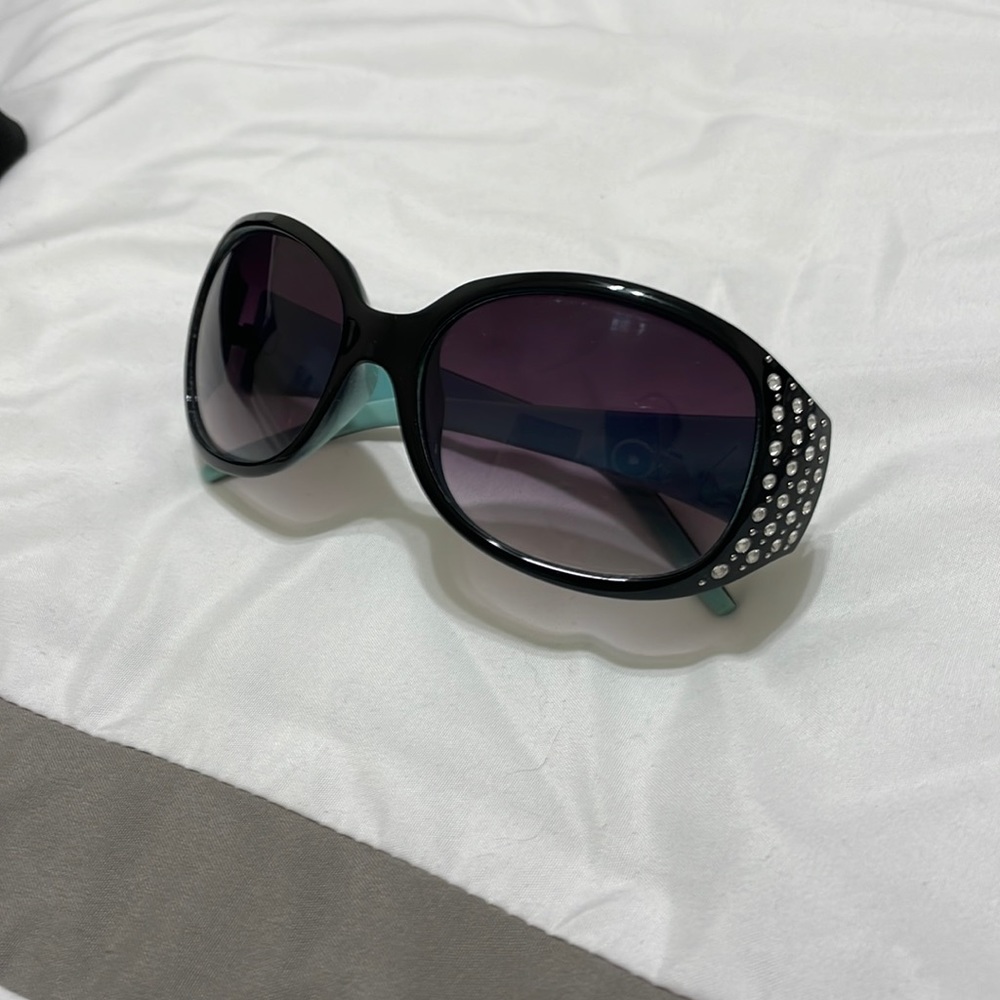 Fashion sunglasses